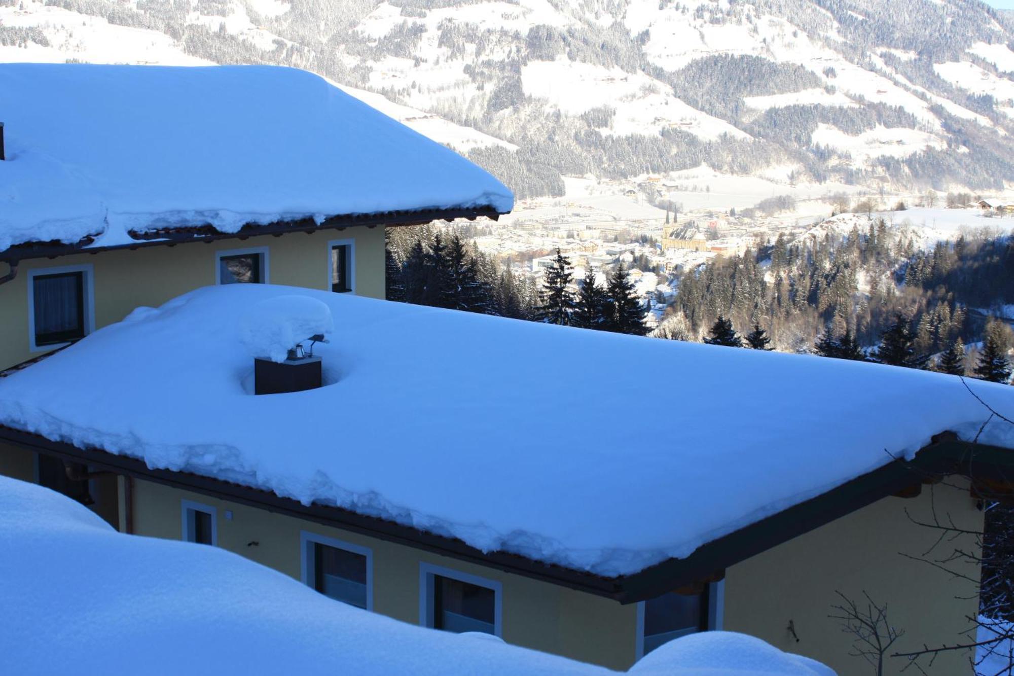 Holzlehenhof Apartment Sankt Johann im Pongau Exterior foto